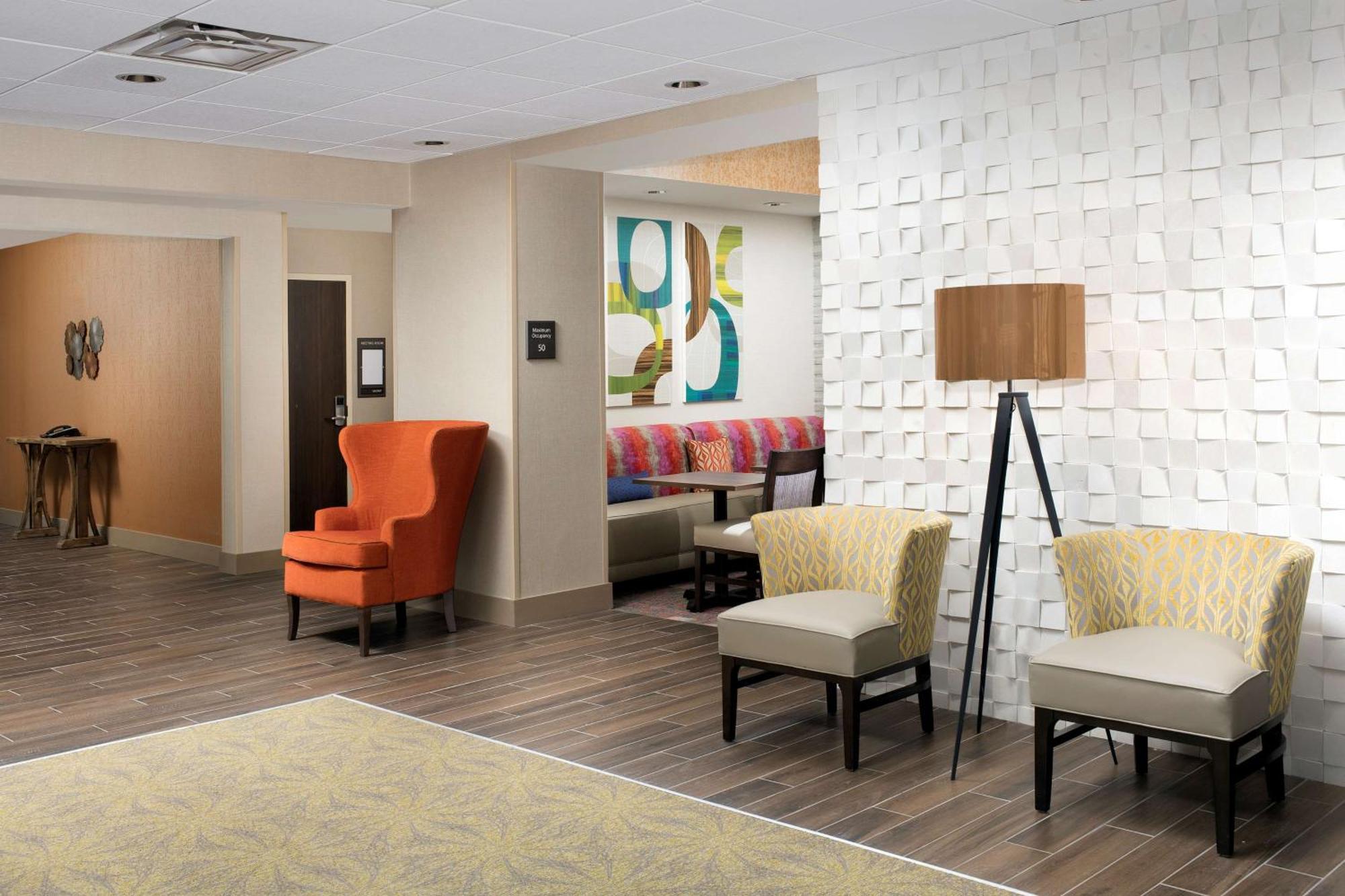 Hampton Inn & Suites San Antonio Lackland Afb Seaworld Exterior foto